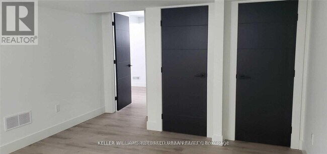 Photo du bâtiment - 2214 Tokala Trl