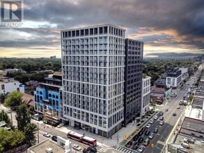 Building Photo - PH06-2020 BATHURST St