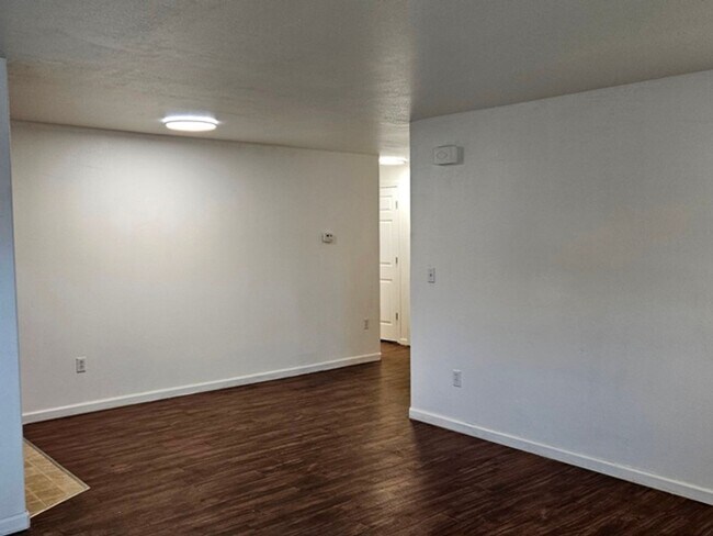 Foto del edificio - 3Bd/2Ba Single Story Home-Available to View!