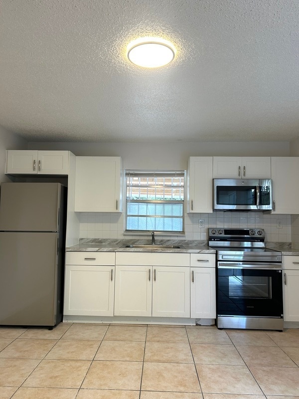 Photo - 485 NW 25th Ct