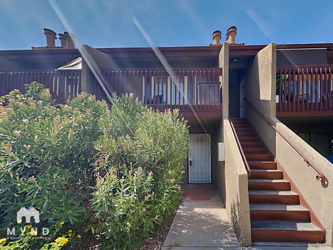 Building Photo - 14203 N 19th Ave