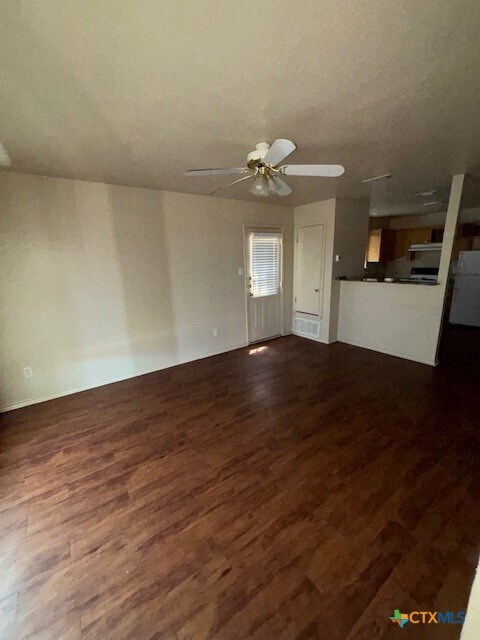 Building Photo - 4411 Abigail Dr