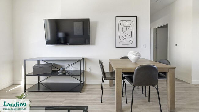 Building Photo - 10000 W Missouri Ave