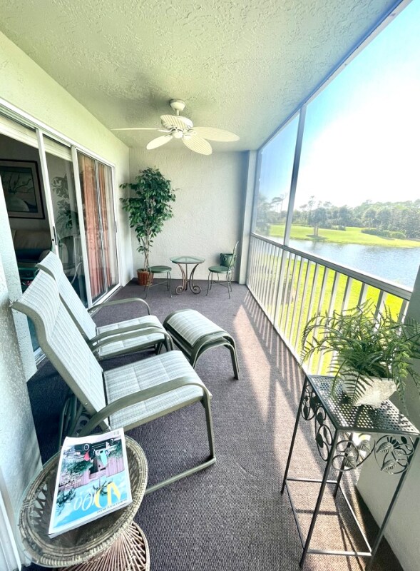 Foto del edificio - 9300 Clubside Cir