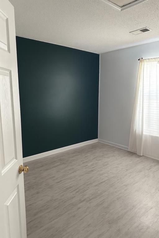 Foto del edificio - 4910 Darby Ln