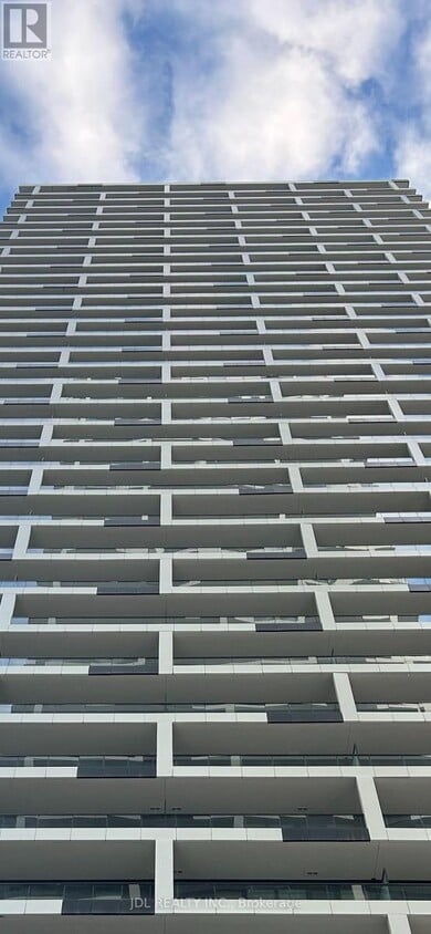 Primary Photo - 65 Broadway Ave