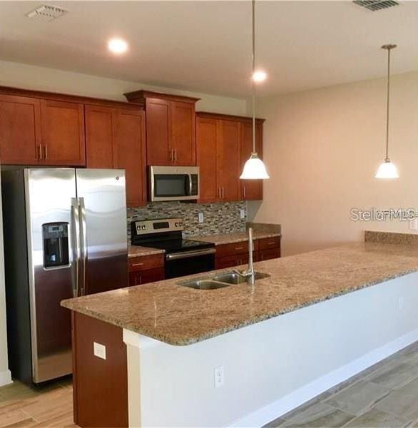 Building Photo - 1599 Moon Valley Dr