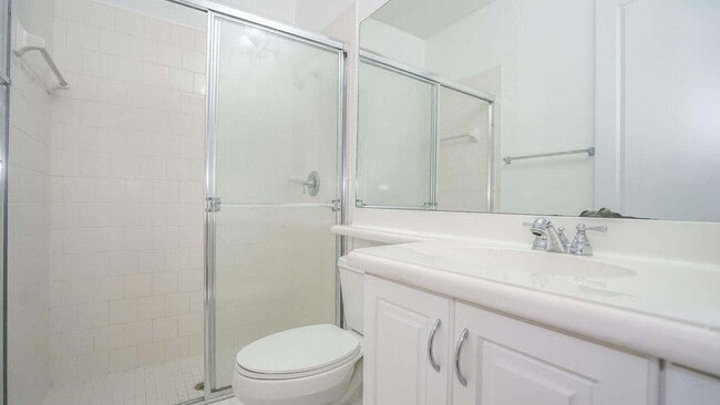 Building Photo - 3833 NW 5th Ter