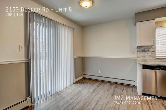 Building Photo - 2153 Decker Rd