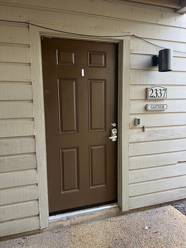 Foto del edificio - Unfurnished First Floor 3BR Condo in Sea Pines, Near Harbour Town!