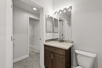 Building Photo - Theas Landing