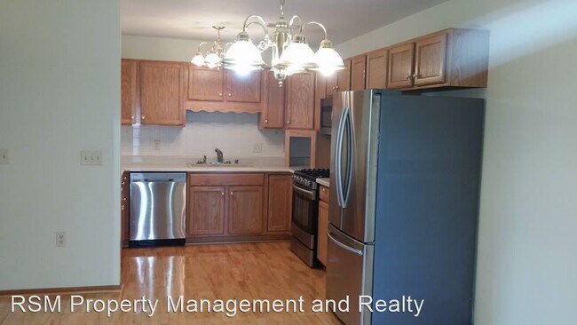 Building Photo - 2 br, 2 bath House - 826 Church St. Unit 2