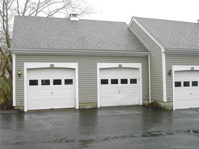 Building Photo - 191 Georgetown Dr