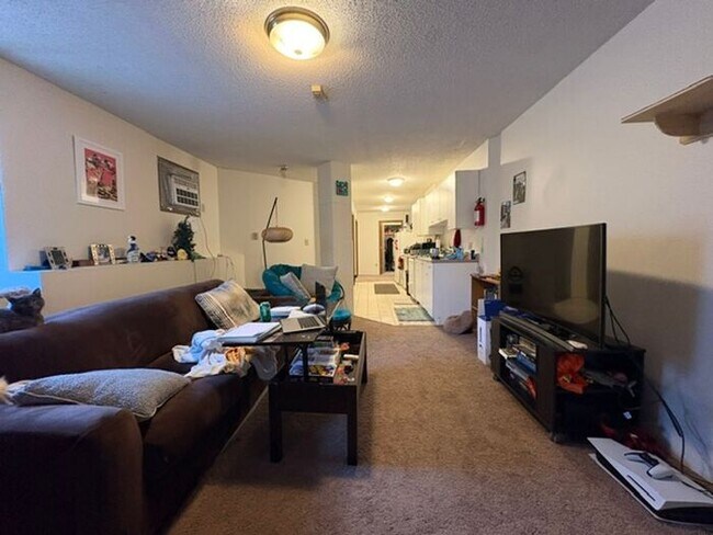 Foto del edificio - $1,100 | 2 Bedroom, 1 Bathroom Apartment | Pet Friendly* | Available for August 1st, 2026 Move In!