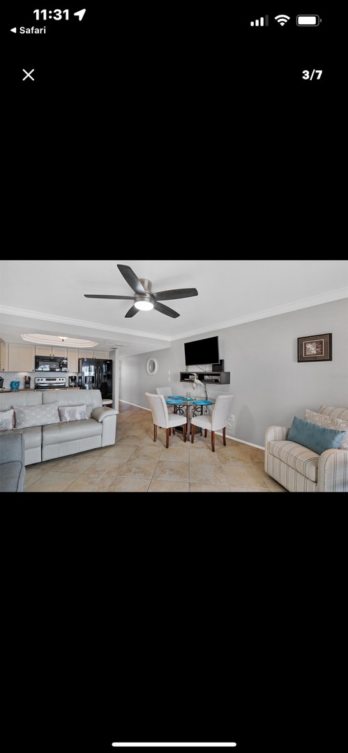 Building Photo - 1/1 Fully Furnished Waterfront Condo