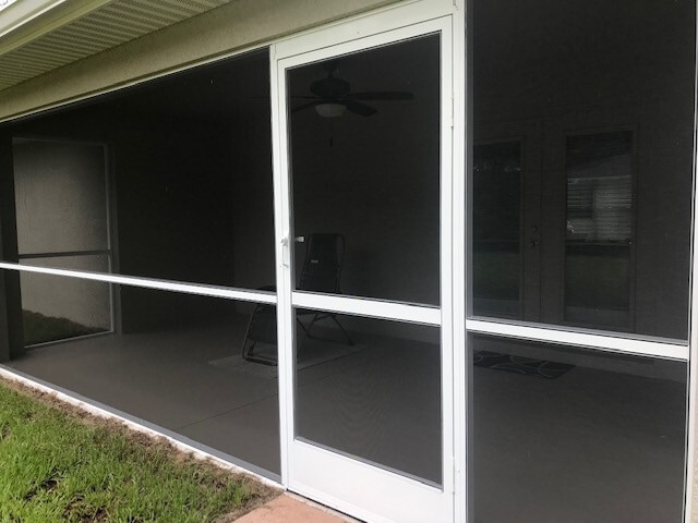 Building Photo - *SHORT TERM* UNFURNISHED Beautiful, Clean ...