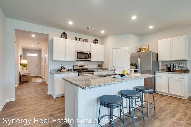 Building Photo - 4 br, 2 bath House - 4161 Dolly Way