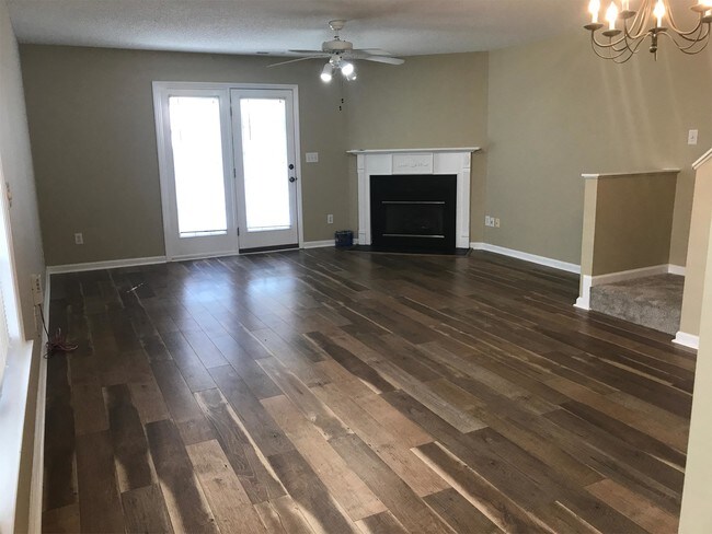 Foto del edificio - 5232 Eagle Trace Dr