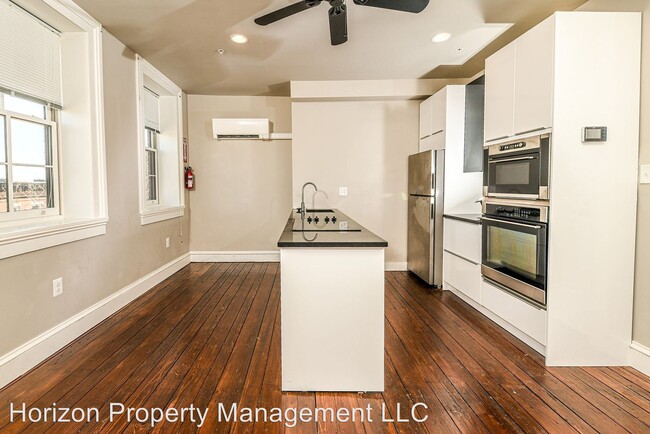 Building Photo - 808 N Calvert St