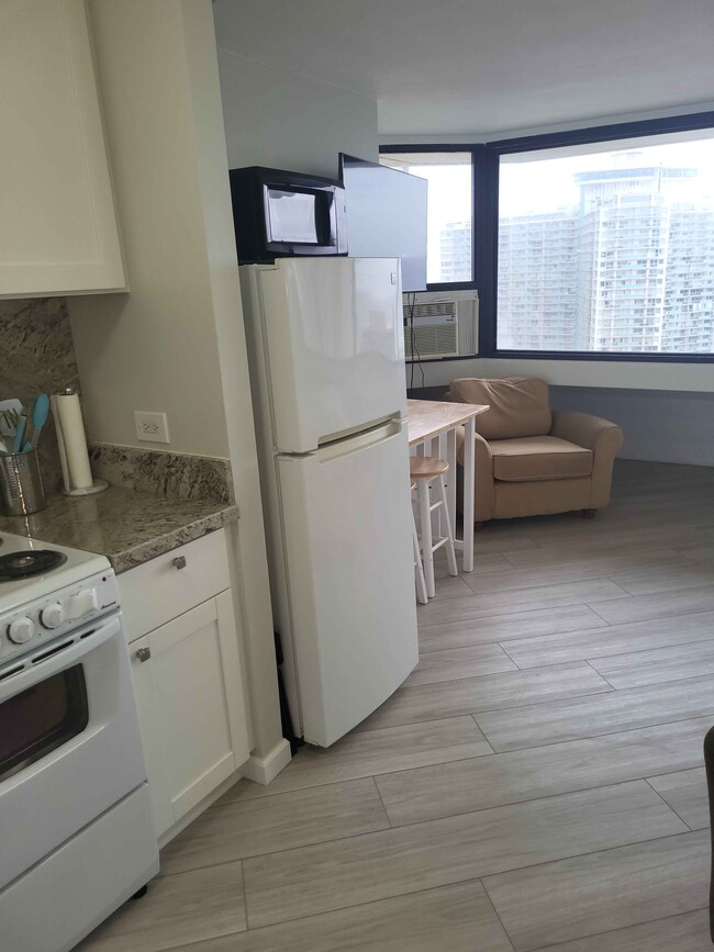 Open kitchen floorplan - 1770 Ala Moana Blvd