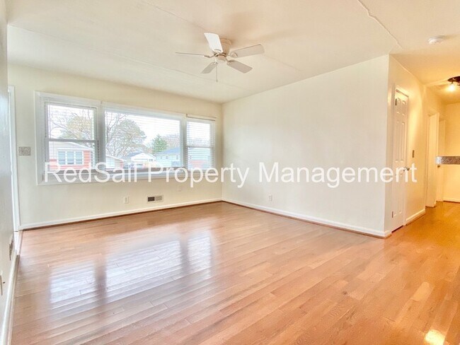 Foto del edificio - Sherwood Heights Home!!