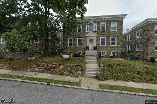7009 Exterior - 7009 McCallum St