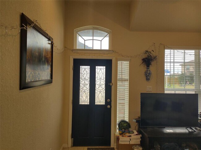 Foto del edificio - 12708 S Shore Dr