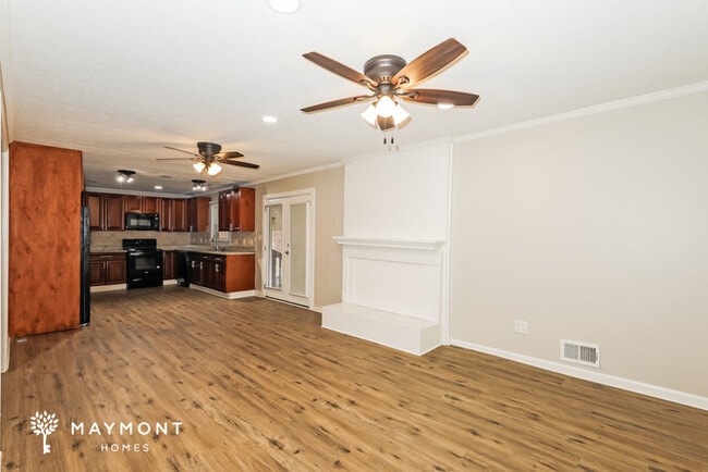 Building Photo - 7455 Page Ct