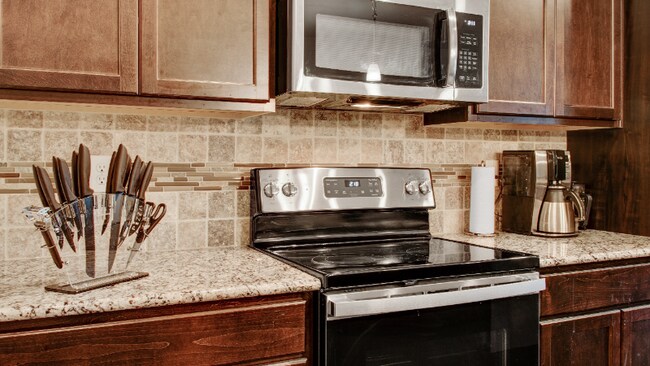 Building Photo - 2093 Birmingham Loop