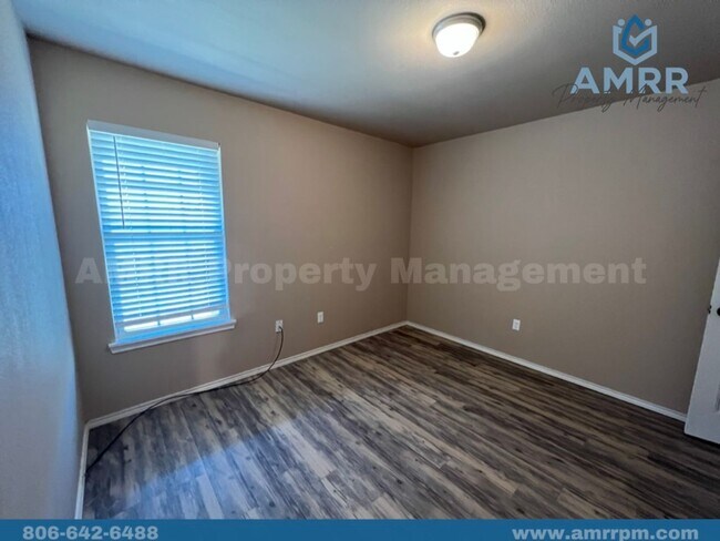 Foto del edificio - New Beginnings Start at AMRR: 3 Bedroom down the street from Terra Vista Middle School!