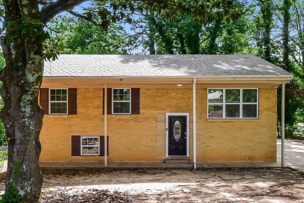 Primary Photo - 1485 Sunset Way