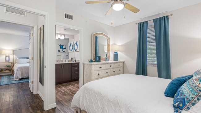 Interior Photo - Ryder Place at Wellington