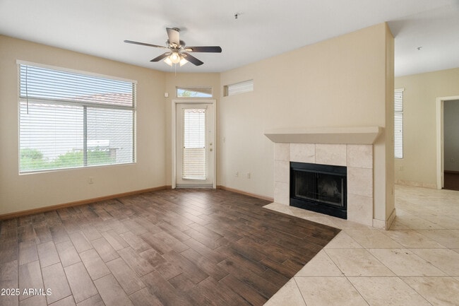 Building Photo - 11375 E Sahuaro Dr