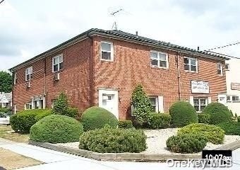 Primary Photo - 1696 Newbridge Rd