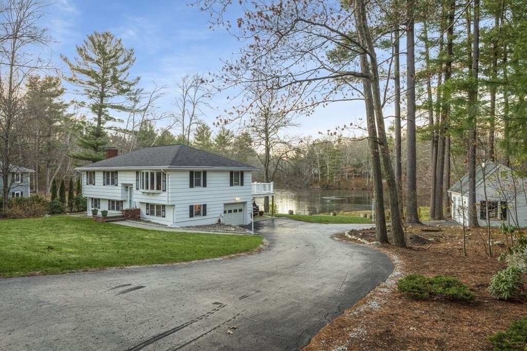 8 Ledgewood Dr, Bedford, MA 01730 House Rental in Bedford, MA