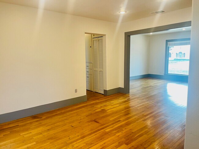 Building Photo - 2314 16th St