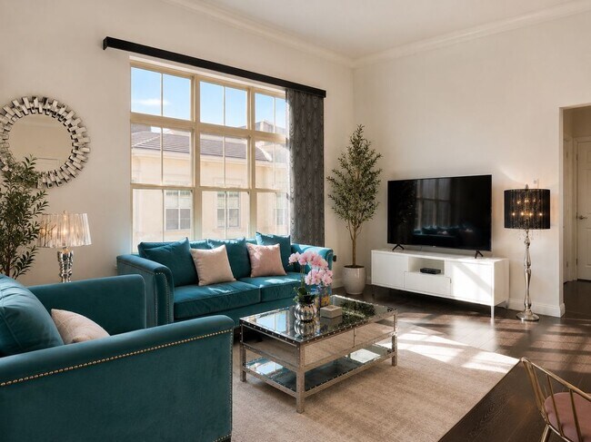 Building Photo - 66 Overbrook