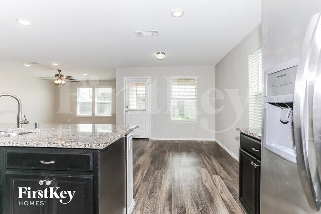 Foto del edificio - 17706 Red Sage Ct