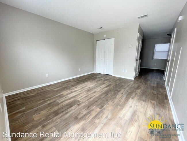 Foto del edificio - 2 br, 1.5 bath House - 507-C Landview Drive