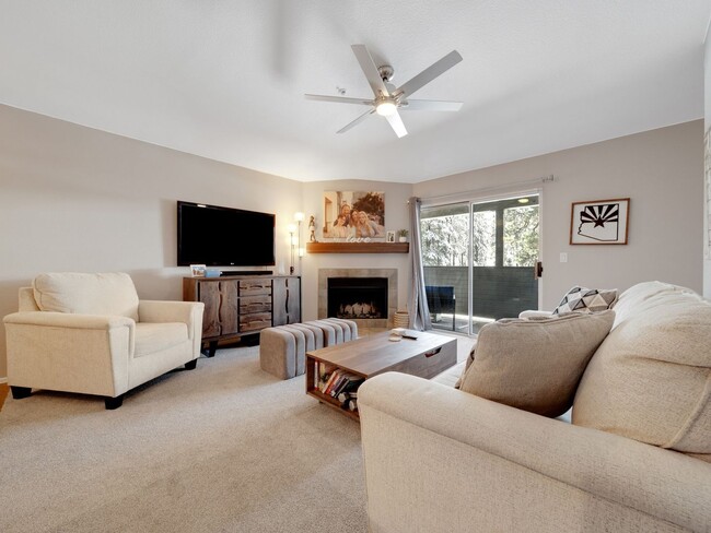Building Photo - Charming 1BR Condo in Flagstaff