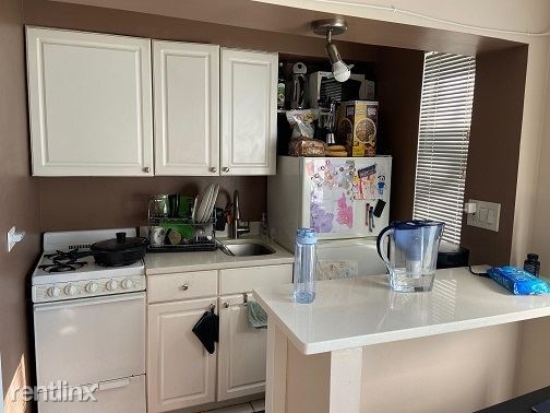 Foto del edificio - Studio, 1 bath Apartment - 700 Park Avenue