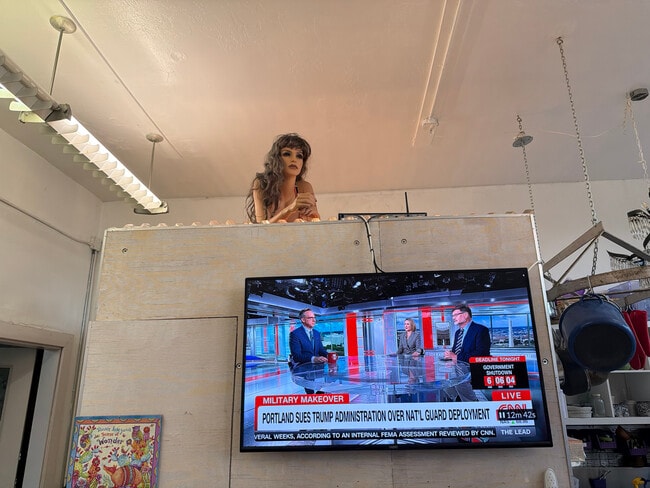 Building Photo - 101 Ten Broeck Ln