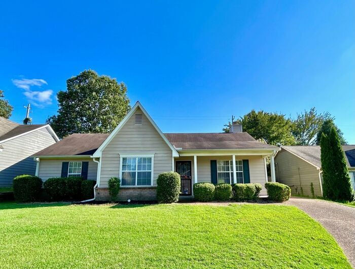 Primary Photo - Charming 3 bedroom 2 bath home in Cordova-...