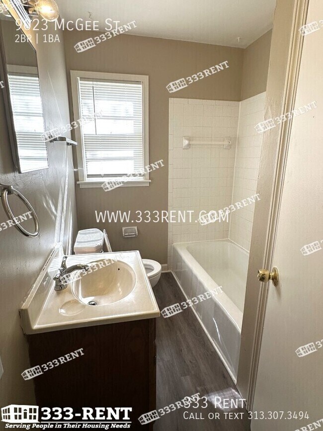 Foto del edificio - 9023 McGee St