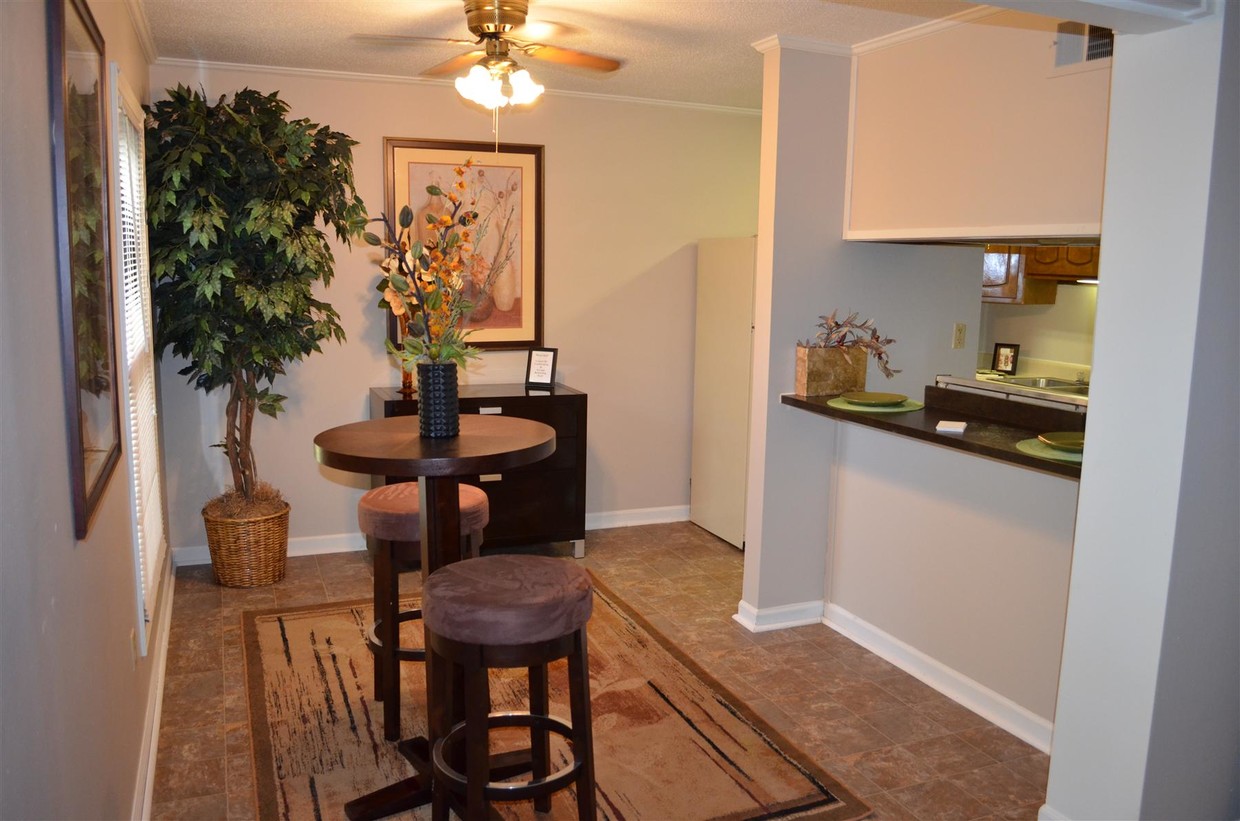 Foto principal - Olde Towne Apartments