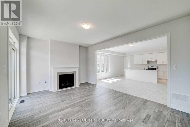 Photo du bâtiment - 5 Frederick Taylor Way