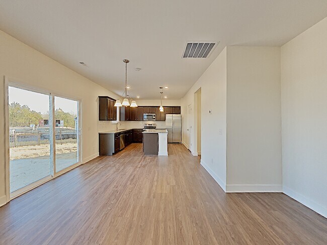 Building Photo - 4877 Chutney Dr