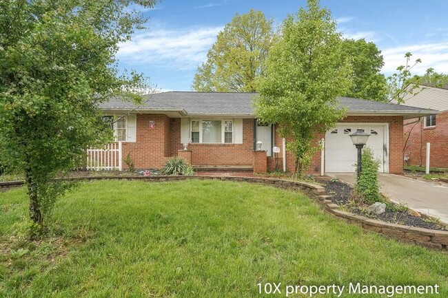 Building Photo - 2892 Longfield Rd