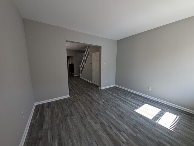 Building Photo - Beautiful Remodeled 4 Bedroom Home