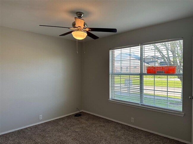 Building Photo - 4514 Quail Run Rd